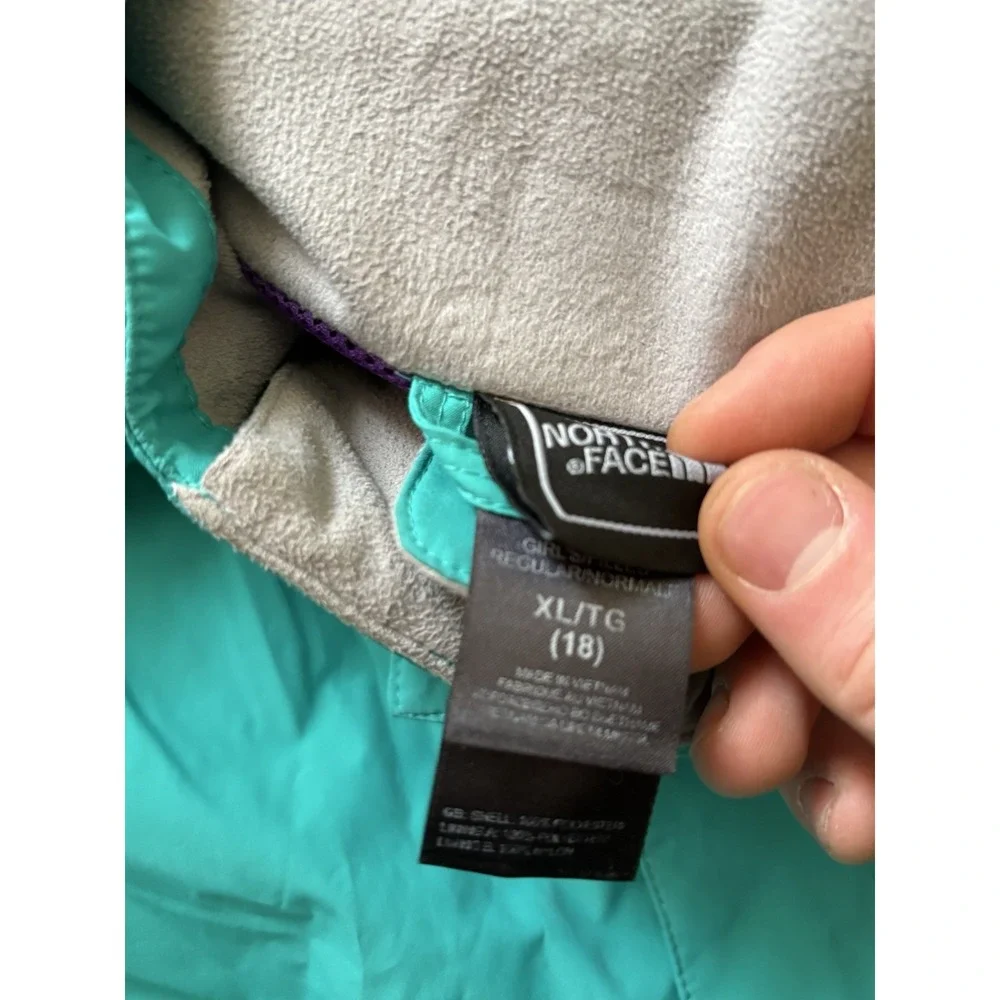 North Face Jacket Girls XL HyVent Waterproof Hooded Outdoor Coat Vintage Style